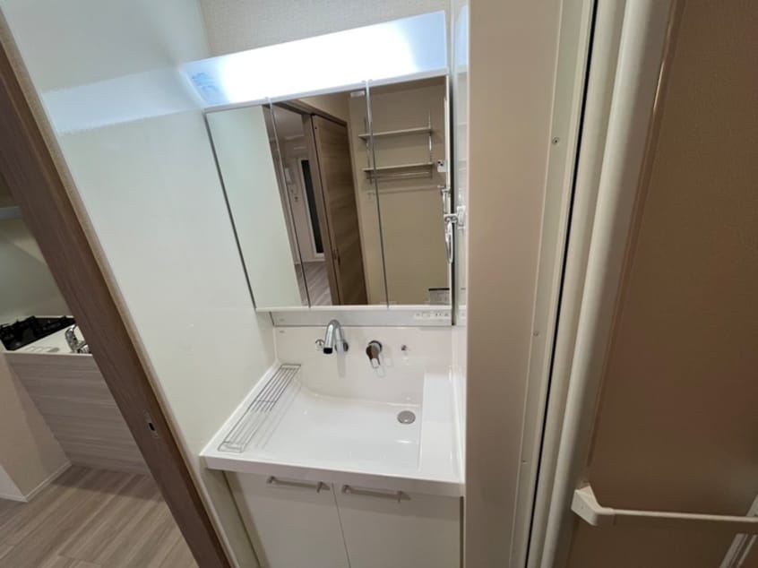 洗面 GRAMM桂北滝川B棟