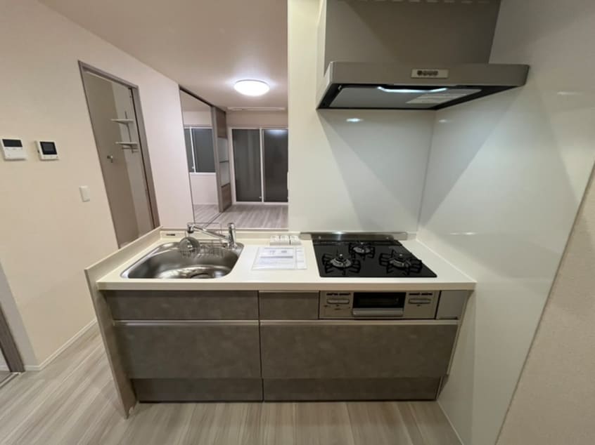 キッチン GRAMM桂北滝川B棟