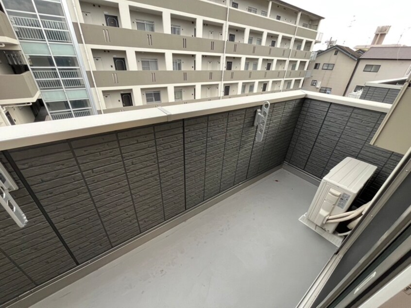 ベランダ・バルコニー GRAMM桂北滝川B棟