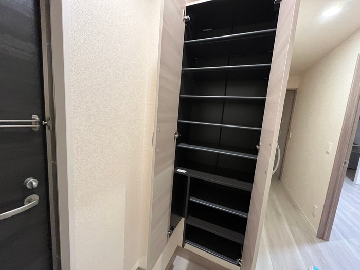 靴箱 GRAMM桂北滝川B棟