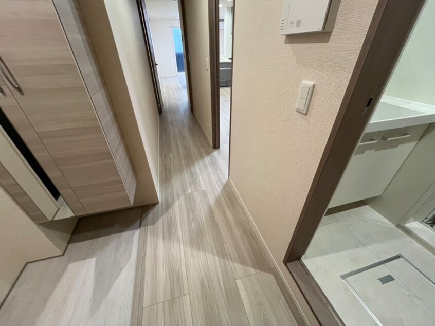 廊下 GRAMM桂北滝川B棟