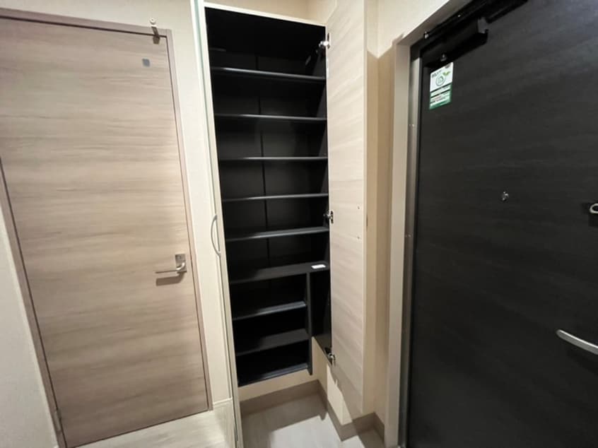 靴箱 GRAMM桂北滝川B棟