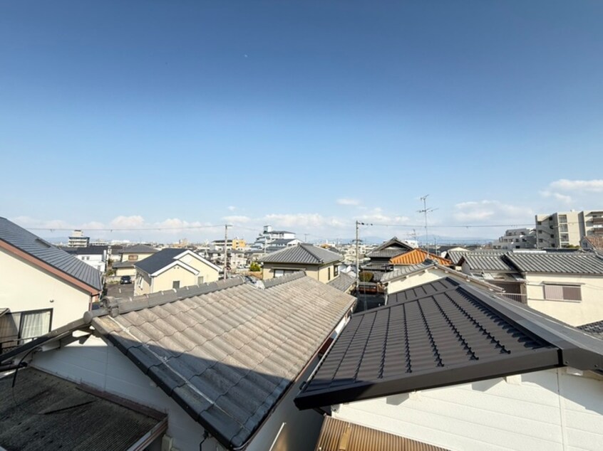 室内からの展望 セジュール水賀池