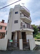 中井マンションの外観