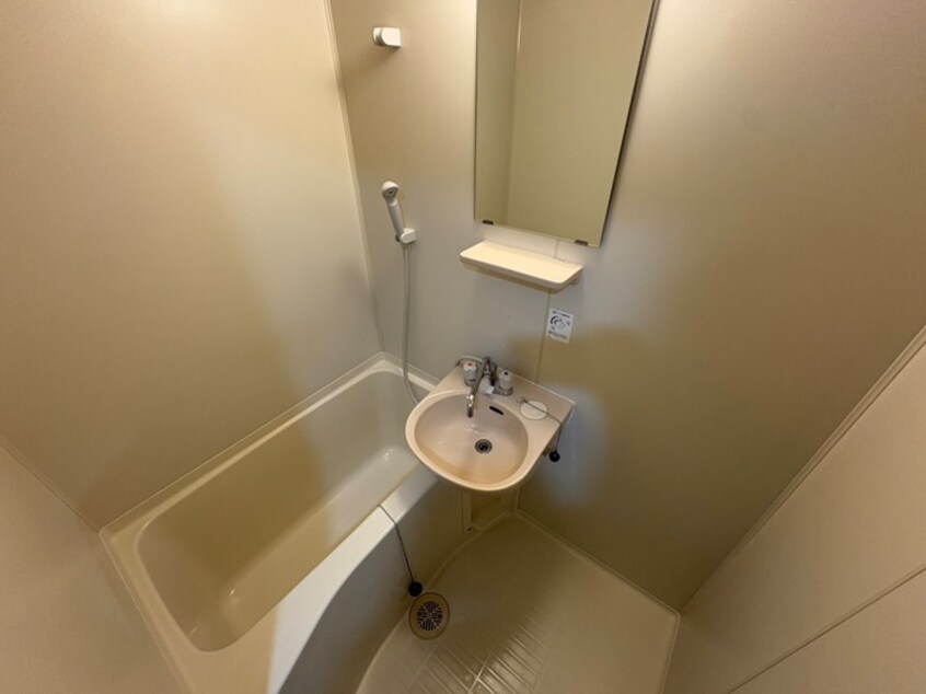 バス／シャワールーム等 エステートピア１