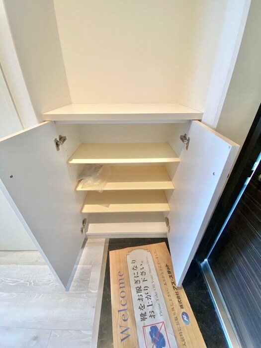 靴箱 エルミタ－ジュ難波南Ⅴ