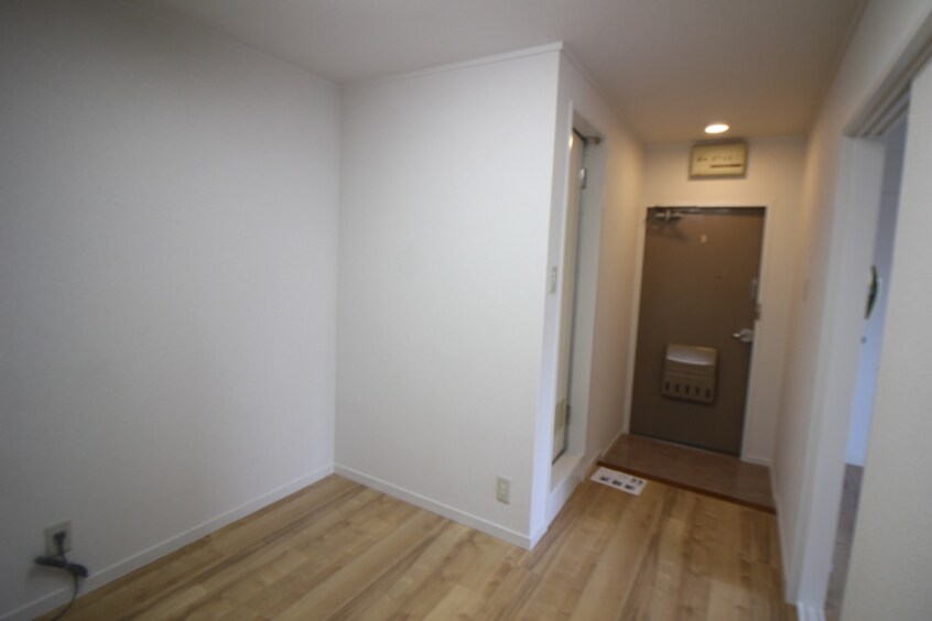 居室 三東マンション