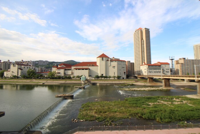 室内からの展望 三東マンション