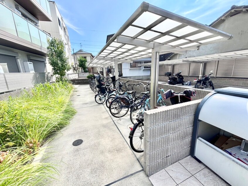 駐輪場 シャーメゾン寝屋川中央
