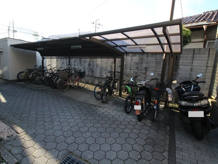 駐輪場 ＣＯＺＹ桜の町