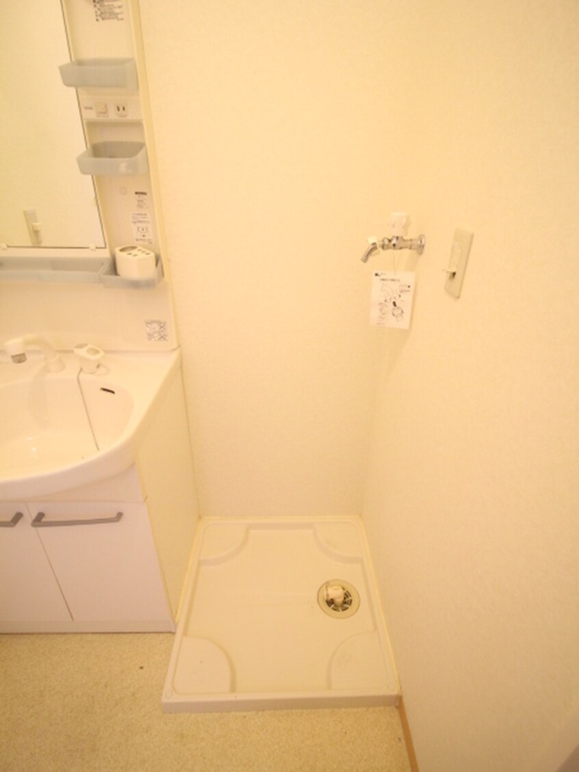 洗濯機置場 フラットソラ