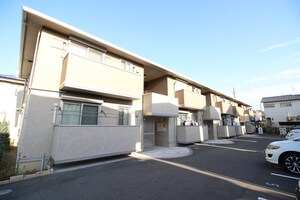 ｌｅ　ｃｈｅｚ　ｍｏｉ