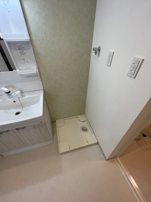 洗濯機置場 セラフィーメゾン郡元町