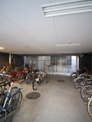 駐輪場 ﾌﾟﾚｻﾝｽ野田阪神駅前ｻﾞﾌﾟﾚﾐｱﾑ1305