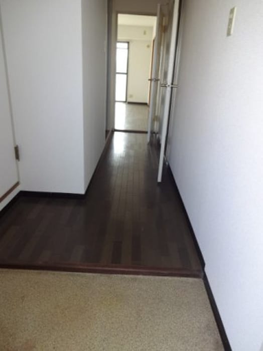 廊下 ヴィーブル新在家