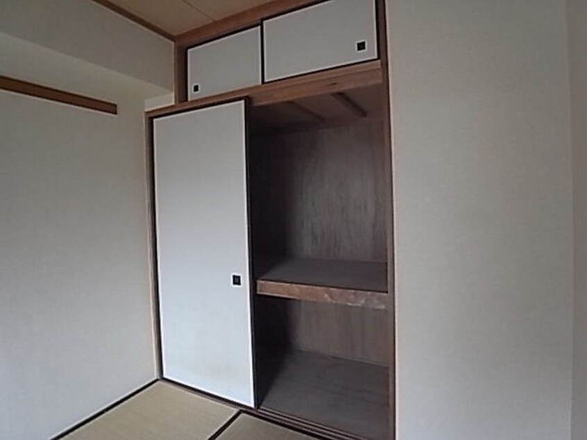 収納 ヴィーブル新在家