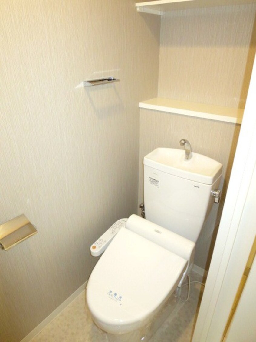 トイレ Ｗ．Ｏ．Ｂ．　ＵＭＥＤＡ