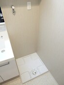 洗濯機置場 Ｗ．Ｏ．Ｂ．　ＵＭＥＤＡ