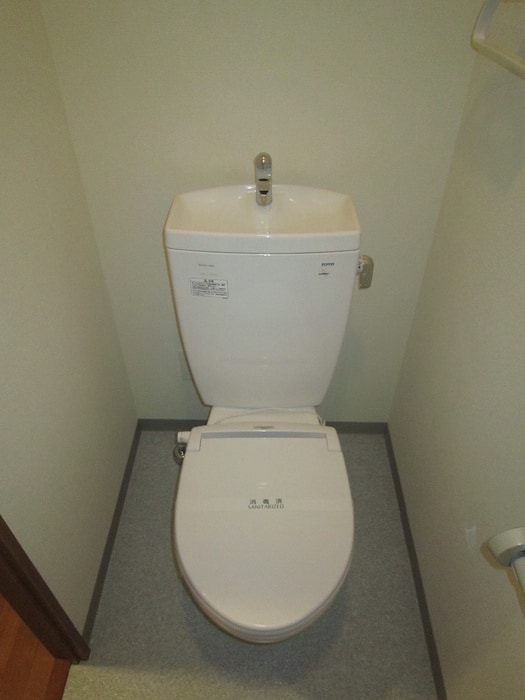 トイレ レジデンスＫＵ