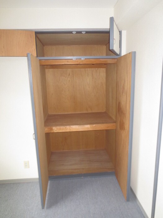 収納 グランディオーズ中町