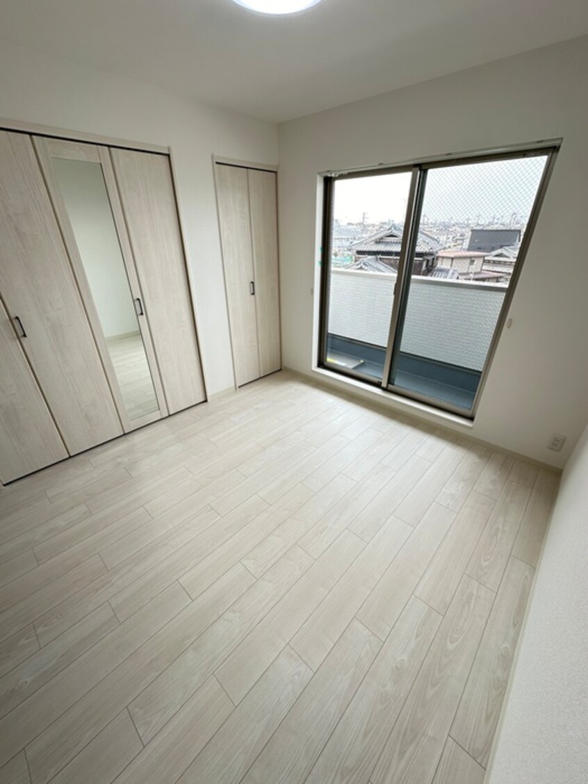 居室 ピレーネ明和