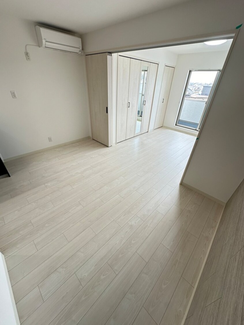 居室 ピレーネ明和