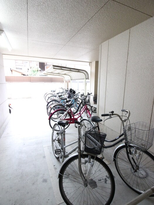 駐輪場 ＭｉＹｏ８７天下茶屋