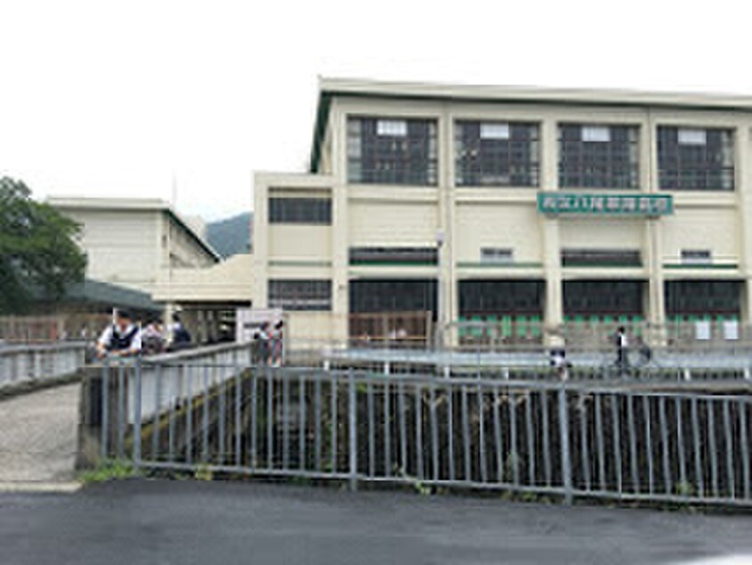 大阪府立八尾翠翔高等学校(高等学校/高等専門学校)まで700m 仮)カルムメゾン