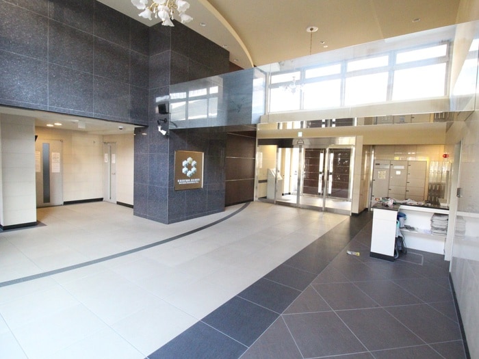 エントランス部分 ｸﾘｽﾀﾙｸﾞﾗﾝﾂ大阪ｾﾝﾀ-Ｓｔ(1102)