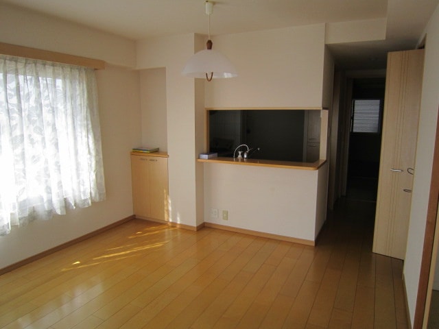 居室 レスタ－ジュ鳳（９０７）