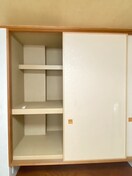 収納 レスタ－ジュ鳳（９０７）