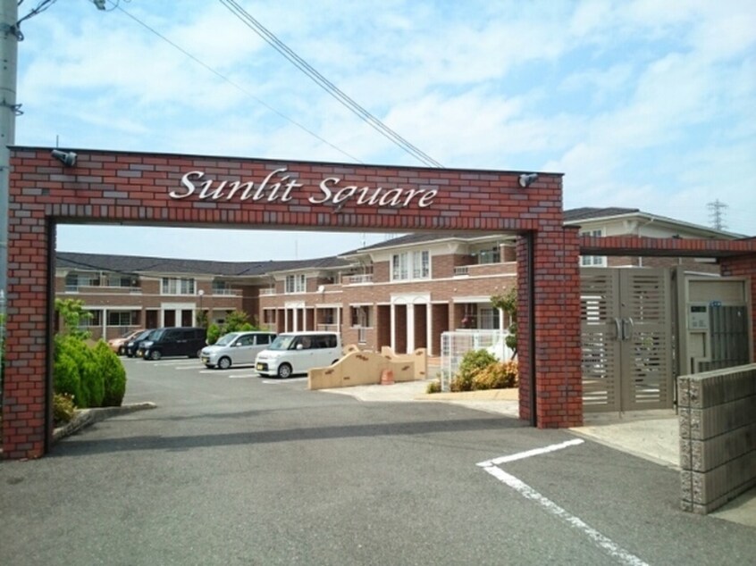 エントランス部分 サンリットスクエア