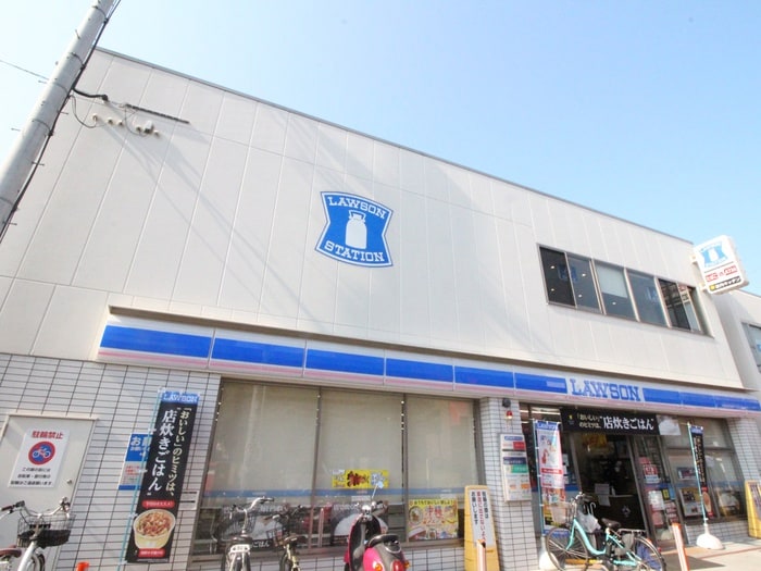 ローソン(コンビニ)まで170m ｴﾇｴﾑｷｬﾄﾌｳﾞｧﾝﾄｩﾚｰｽﾞｻｳｽ