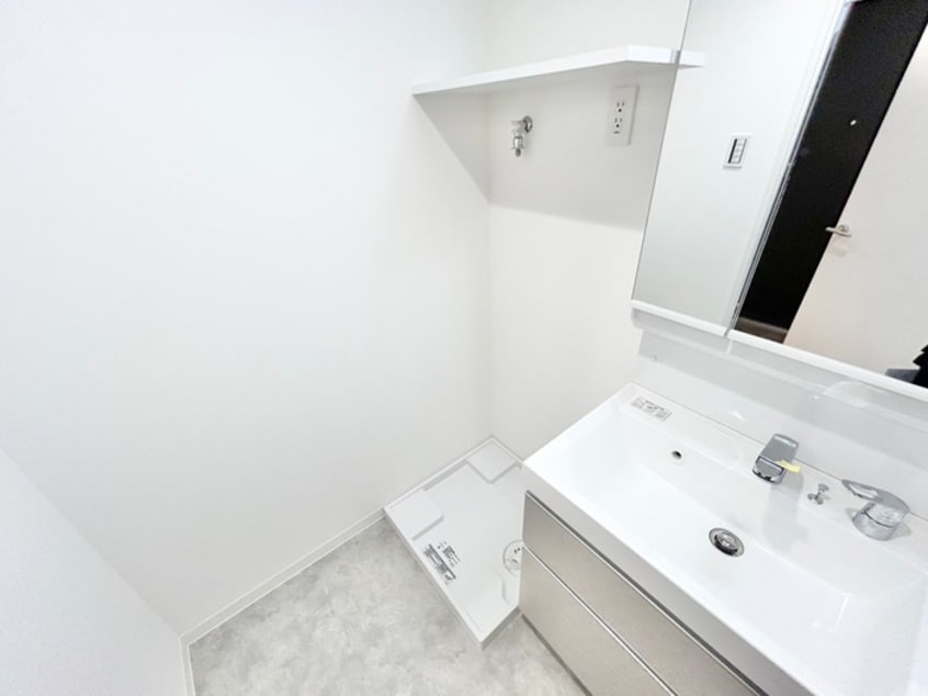 洗濯機置場 ＡＬＺＡ西天満