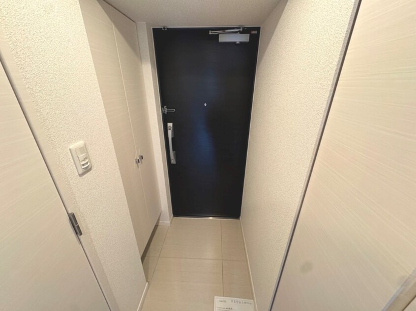 玄関 S-RESIDENCE新大阪駅前