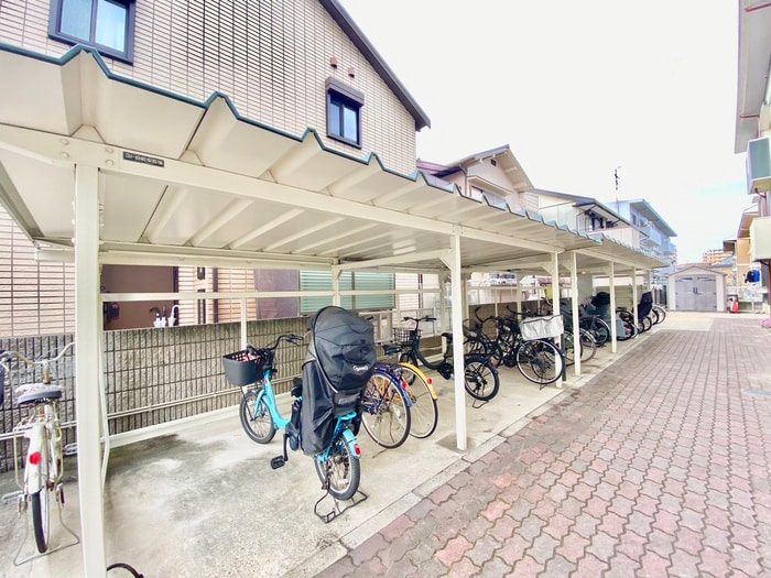 駐輪場 ア－バンヒル