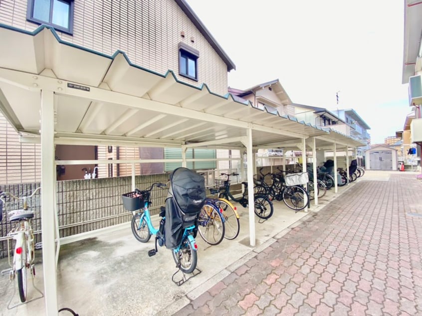 駐輪場 ア－バンヒル