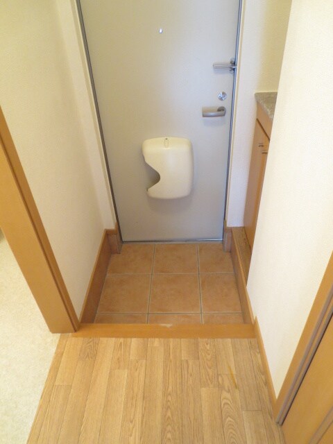 玄関 ジュネス