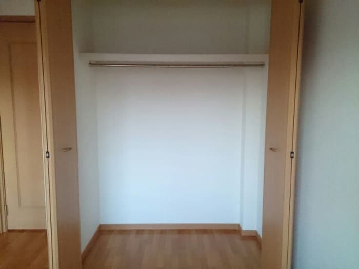 収納 エミ－ユⅠ