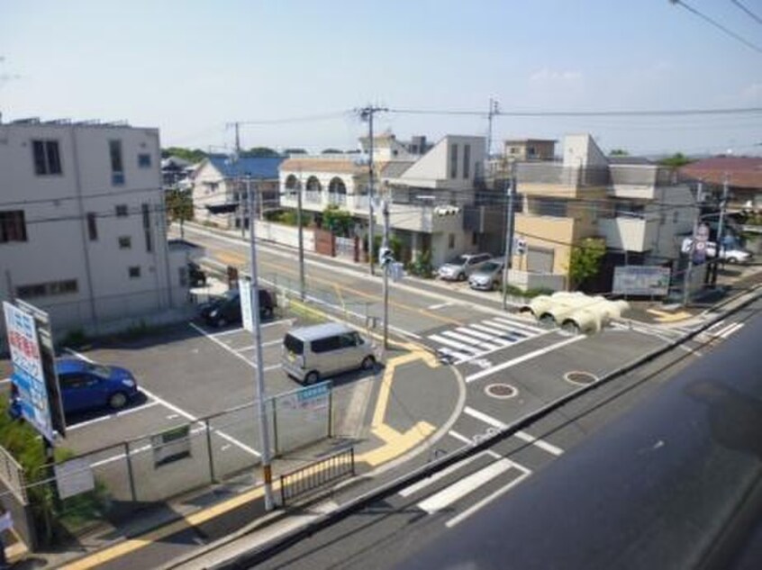 室内からの展望 ジ－ニアス上の丸