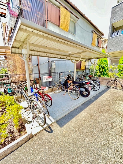 駐輪場 リアン鳳