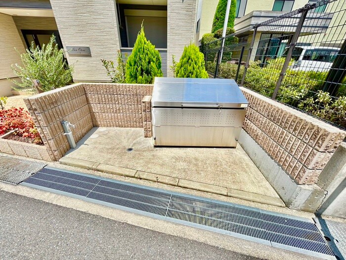 建物設備 リアン鳳