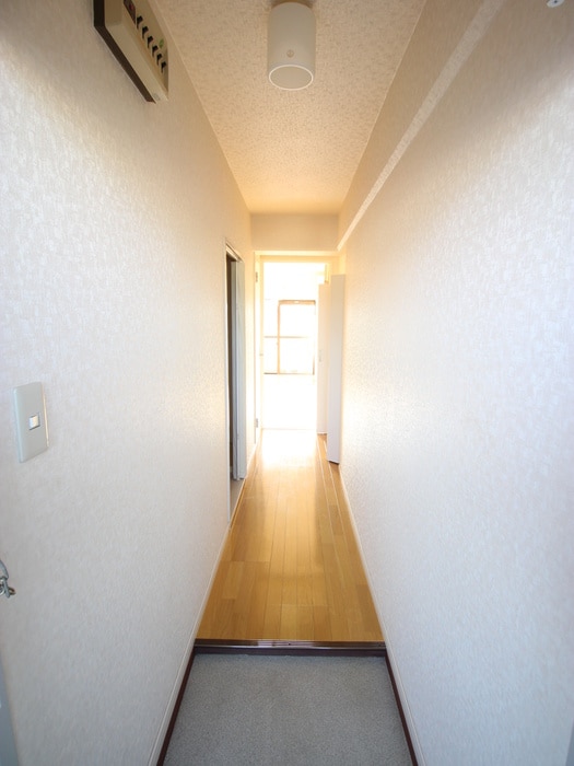廊下 三福ビル