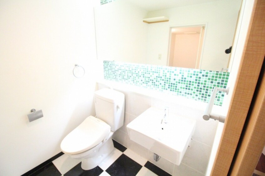 トイレ M´s三宮