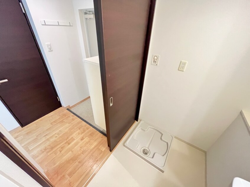 洗濯機置場 ザ・ネスト