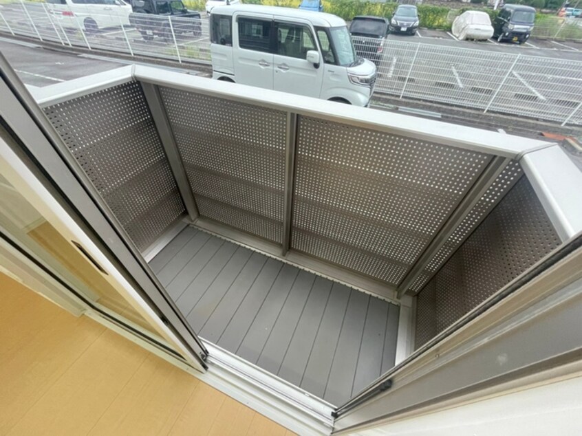 ベランダ・バルコニー ブランコート