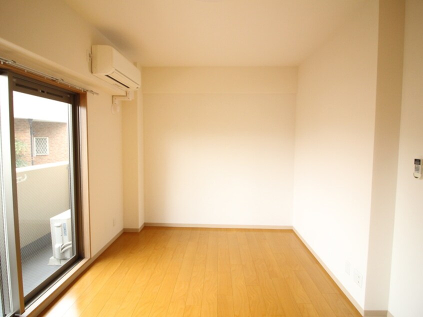 居室 弥生Ｖｉｌｌａｇｅ大垣内