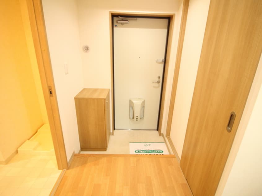 玄関 弥生Ｖｉｌｌａｇｅ大垣内