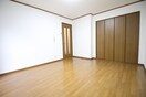 居室 ＣＲＥＳＣＥＮＴ　ＵＮＯ