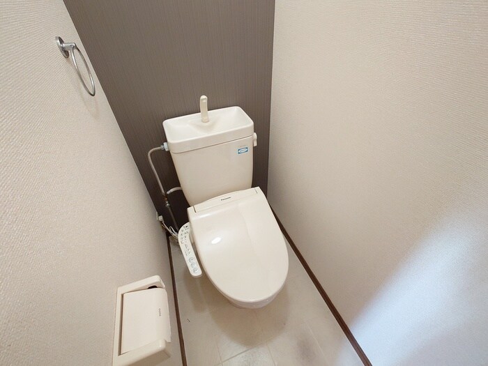 トイレ メゾンフォレスタ